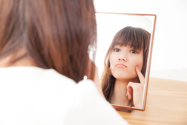 にきび、毛穴、赤ら顔